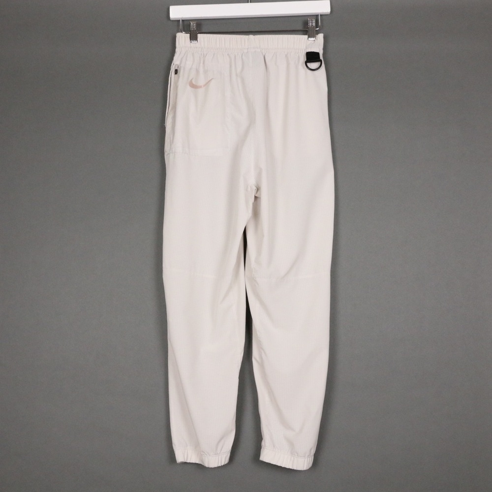Nike Tech Joggers - Picture 5 of 9